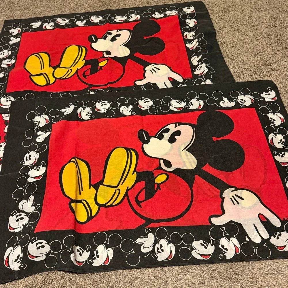Disney Mickey Mouse Full Sheet Set Vintage Red Black White Character Bedding